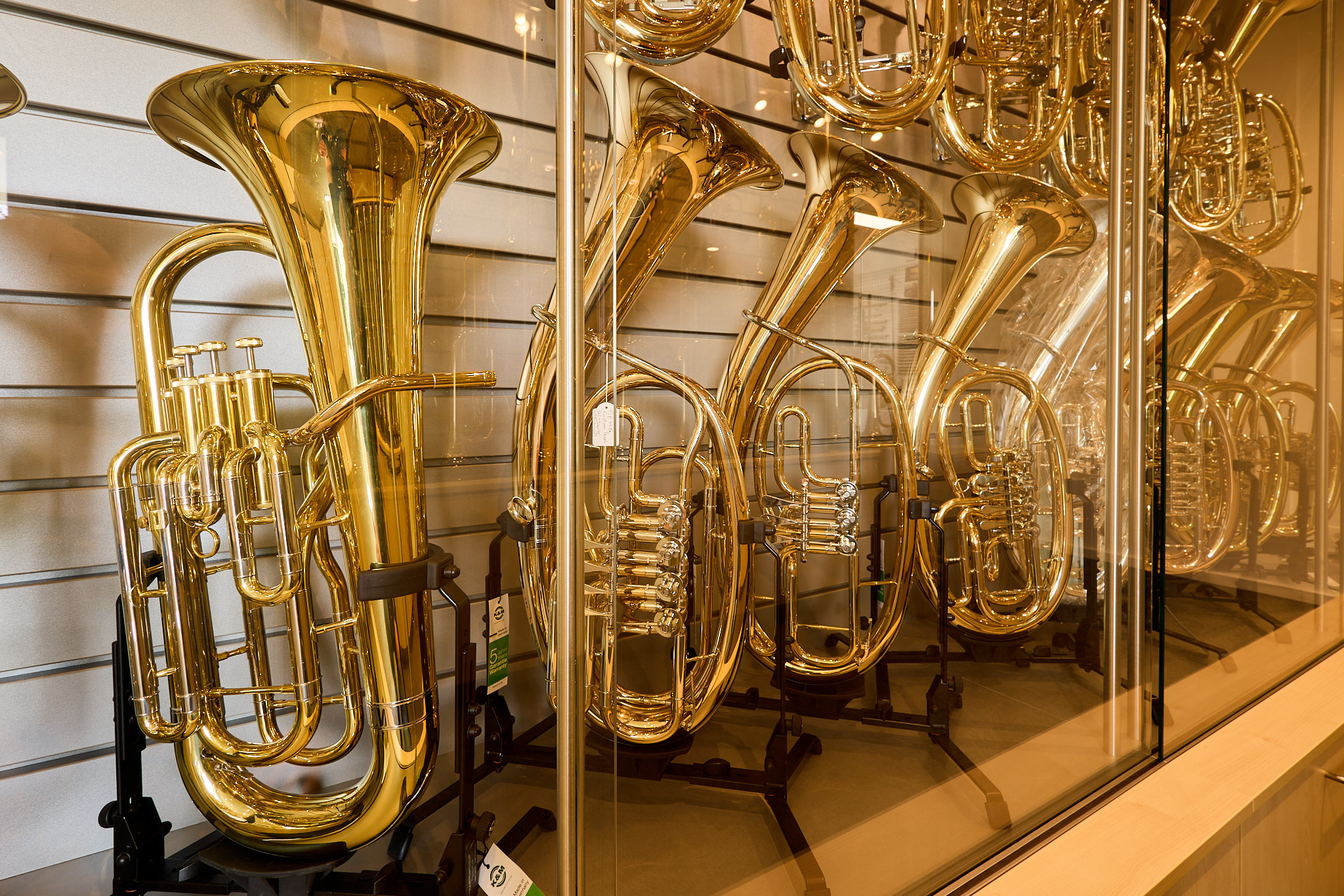 R5HQ5767_HDR Ladenansicht